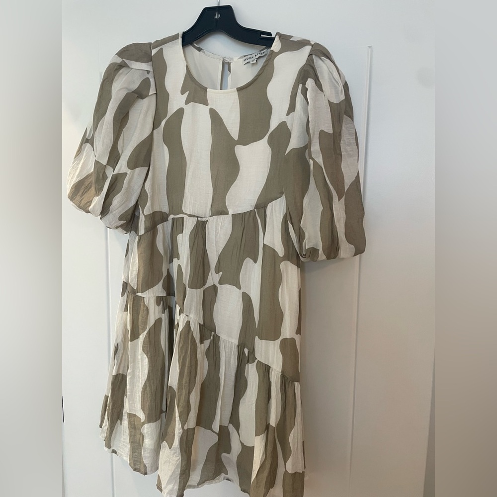 Moon River Puff Sleeve Dress in Olive and White — small